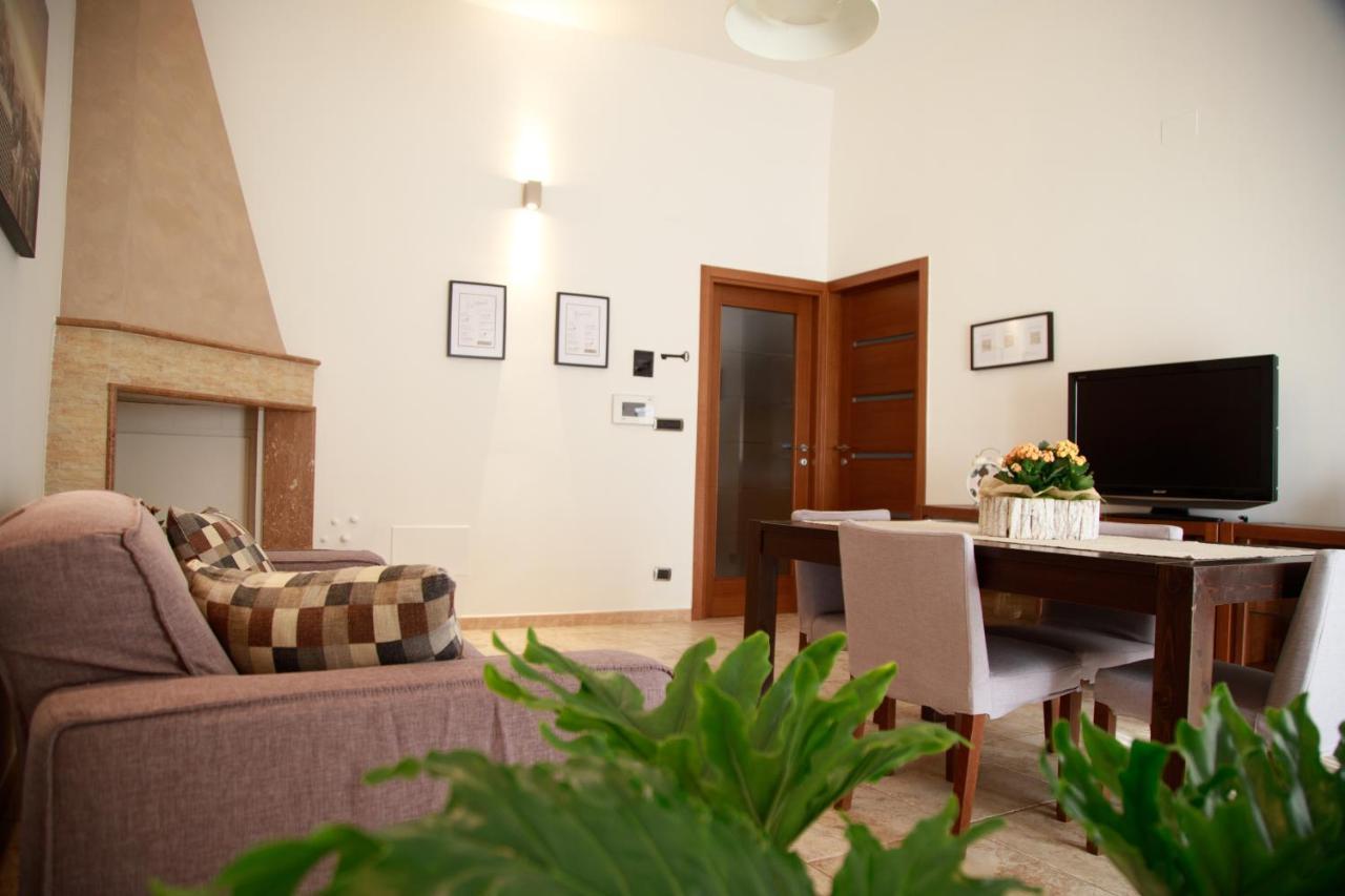 Residenza Le Chianche Bed & Breakfast Latiano ภายนอก รูปภาพ